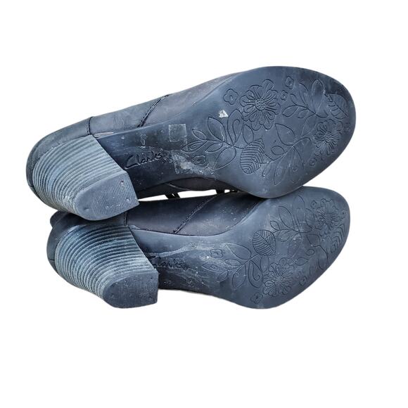 Clarks Indigo Black Leather Lace Up Block Heel Ankle Boot Bootie Sz 8.5 - Picture 9 of 10